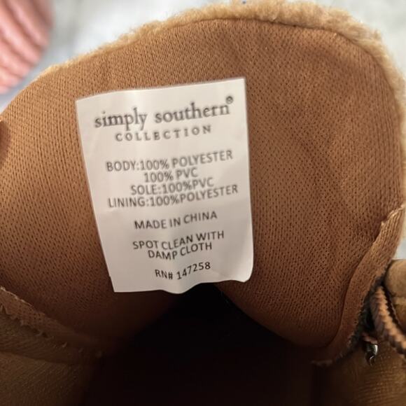 Simply Southern Duck Boots - Southwestern Aztec Print Womens Size 9 - New in Box - Picture 5 of 8